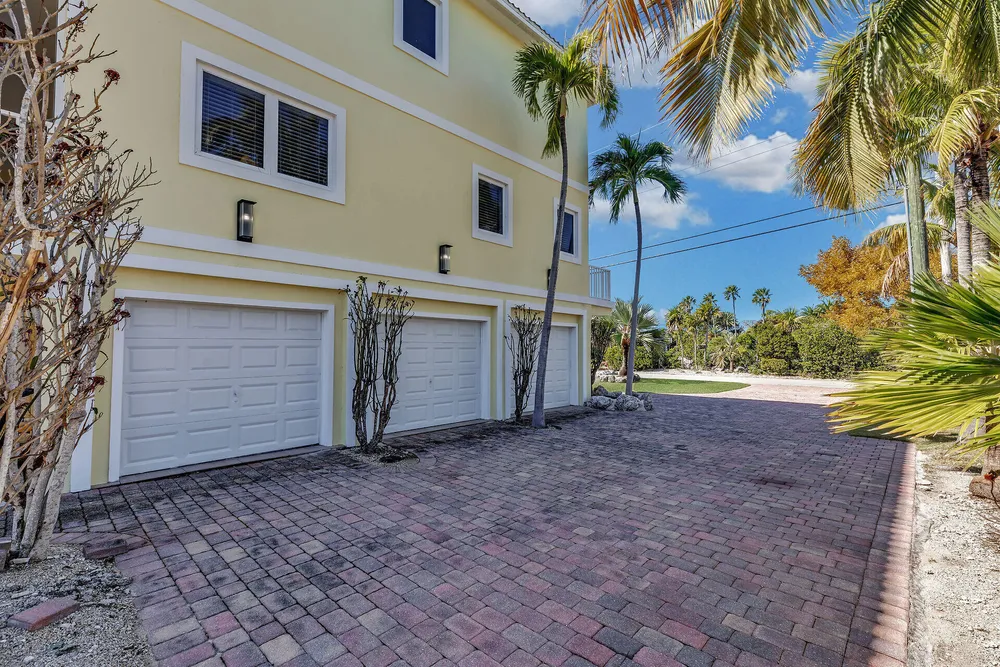 205 Stirrup Key Blvd, Marathon, FL 33050