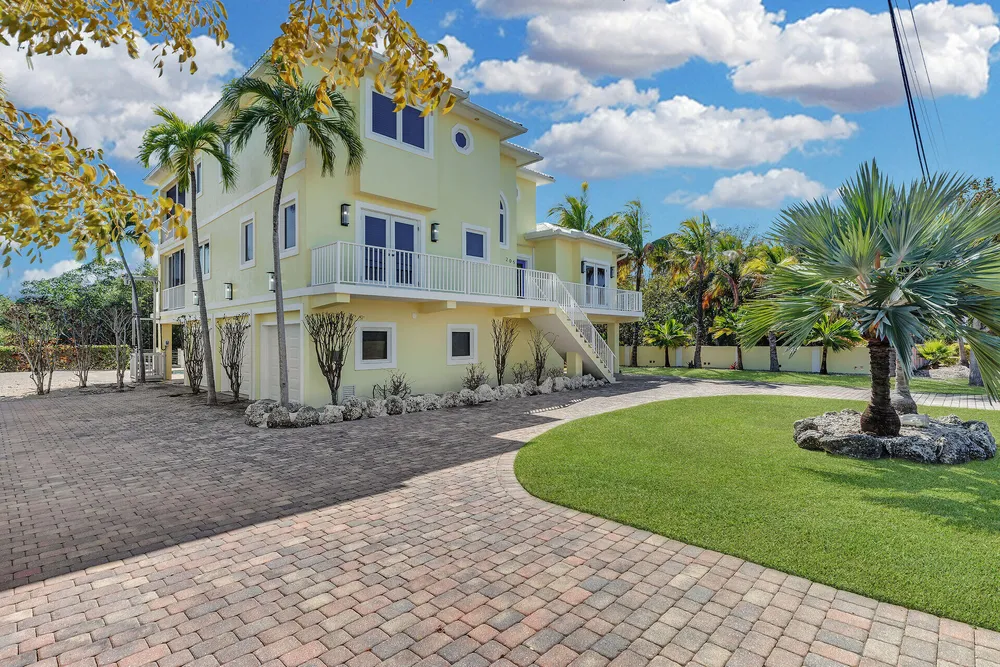 205 Stirrup Key Blvd, Marathon, FL 33050