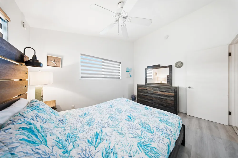 340 E Ocean Dr, Key Colony Beach, FL 33051