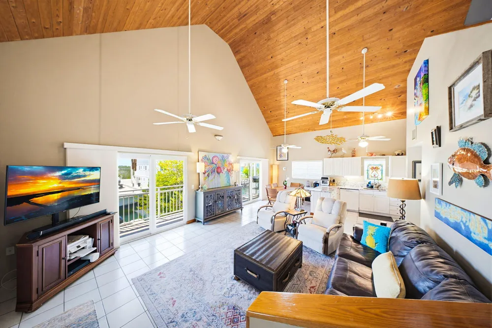 612 Blackbeard Rd, Little Torch Key, FL 33042