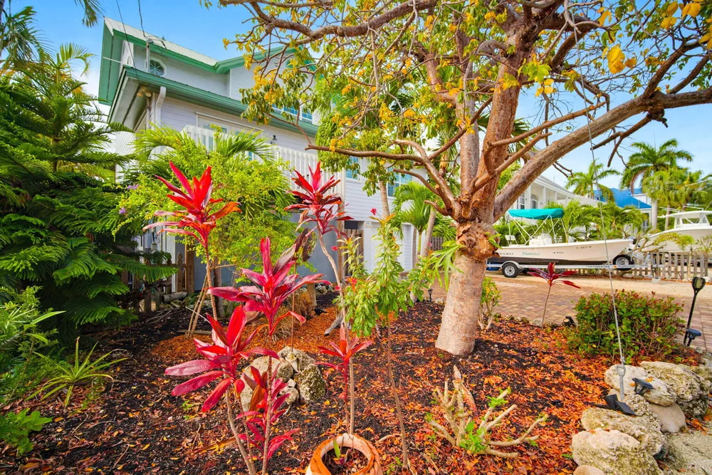 28560 Doubloon Rd, Little Torch Key, FL 33042