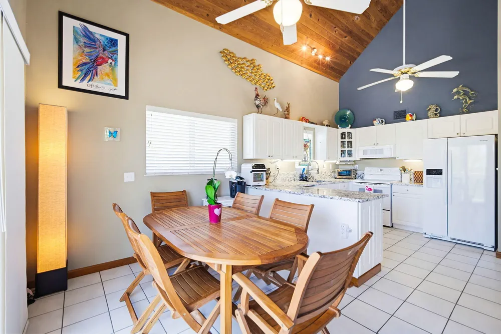 612 Blackbeard Rd, Little Torch Key, FL 33042