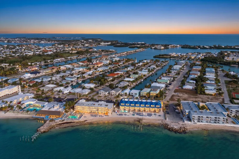 340 E Ocean Dr, Key Colony Beach, FL 33051