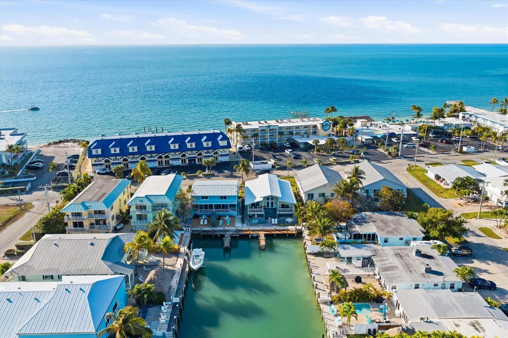 340 E Ocean Dr, Key Colony Beach, FL 33051
