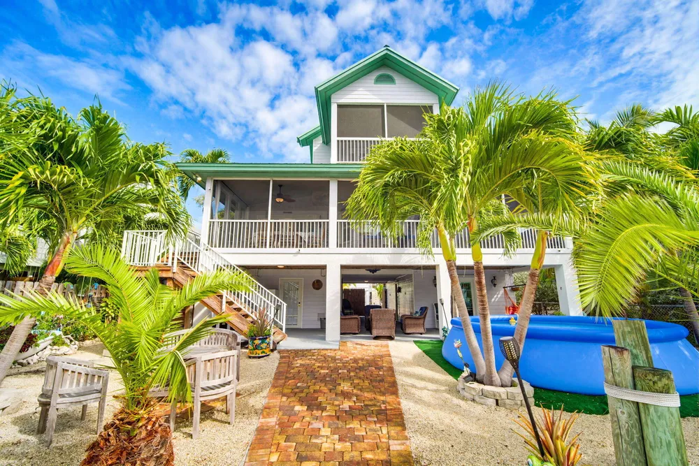 28560 Doubloon Rd, Little Torch Key, FL 33042