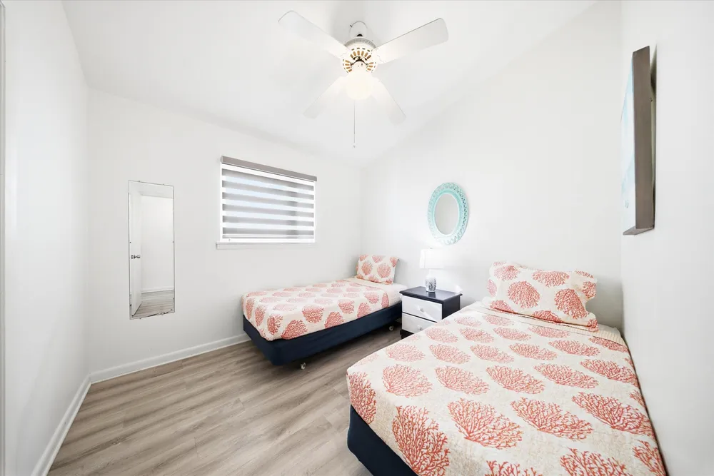 340 E Ocean Dr, Key Colony Beach, FL 33051