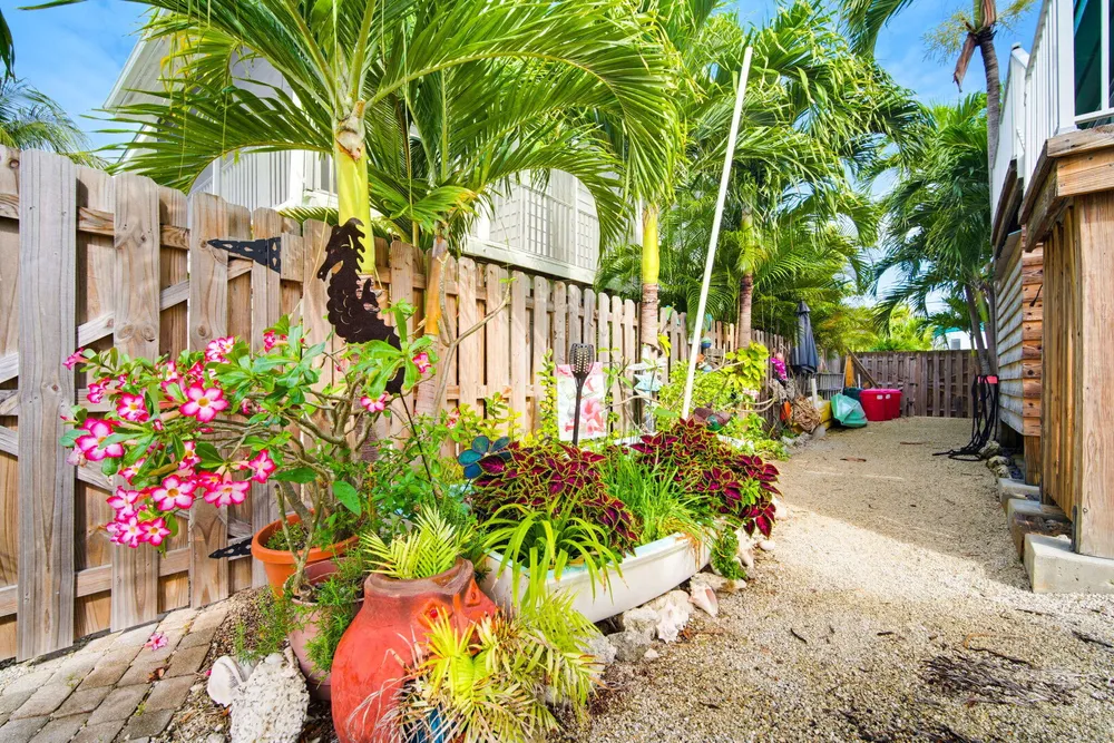28560 Doubloon Rd, Little Torch Key, FL 33042