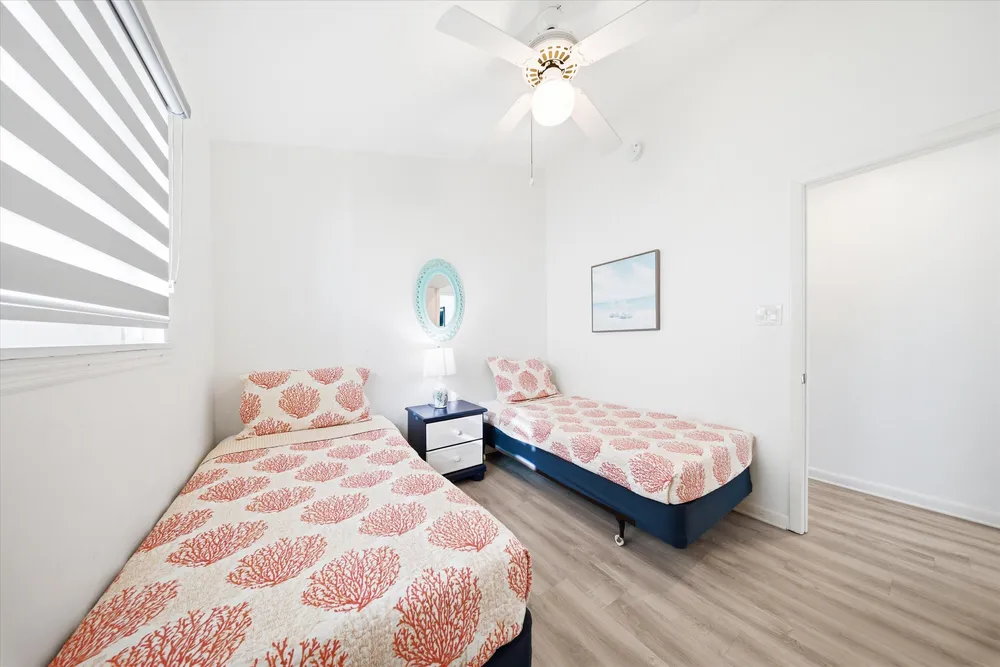 340 E Ocean Dr, Key Colony Beach, FL 33051
