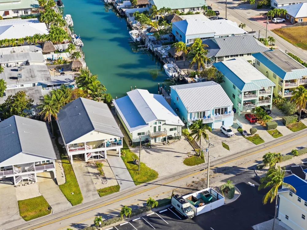340 E Ocean Dr, Key Colony Beach, FL 33051