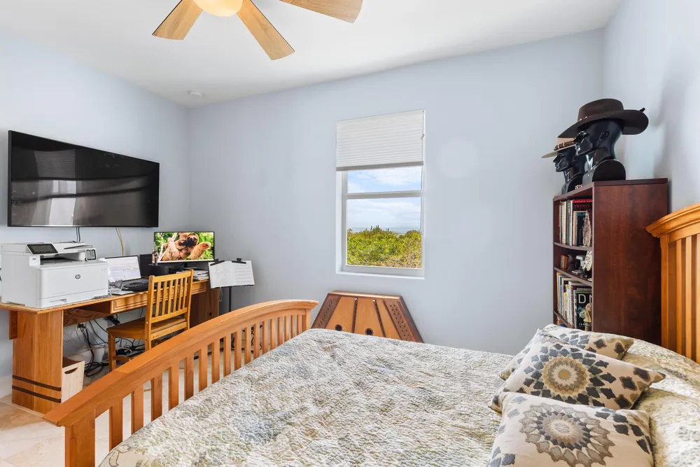 1300 Avenue H, Marathon, FL 33050