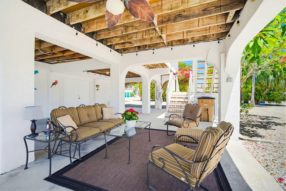 612 Blackbeard Rd, Little Torch Key, FL 33042