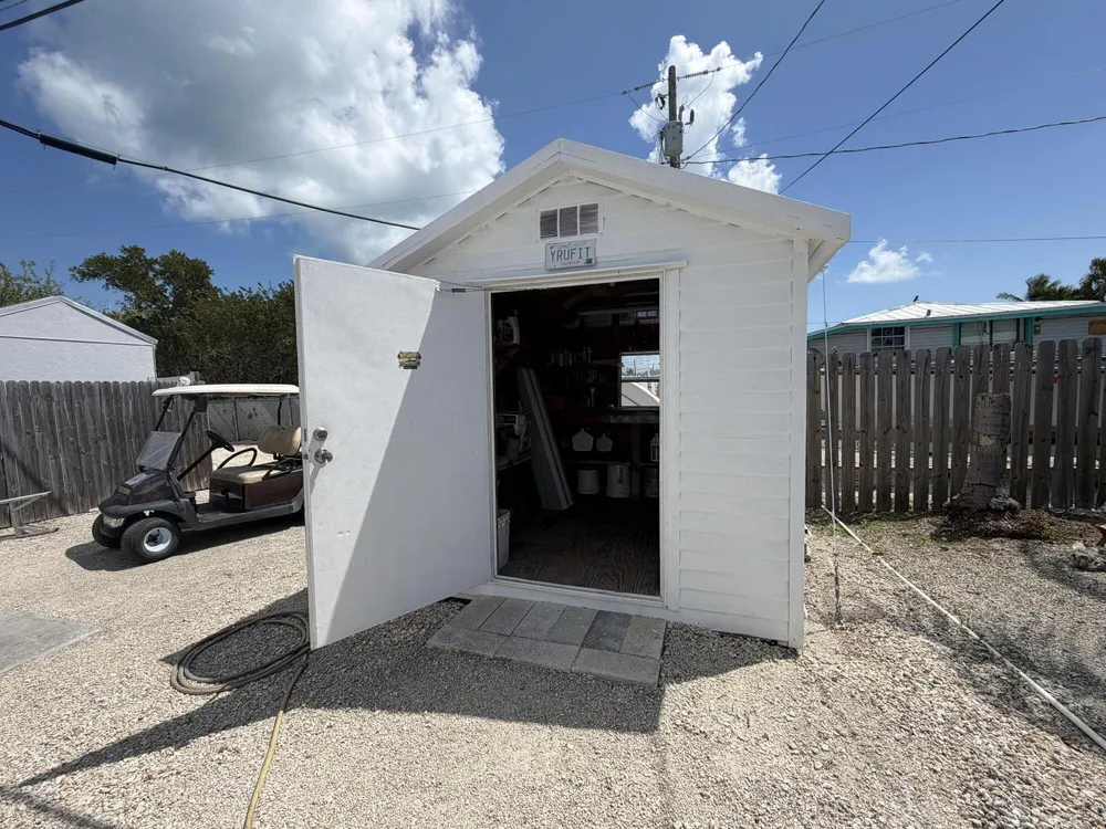 1361 Overseas Hwy, Marathon, FL 33050