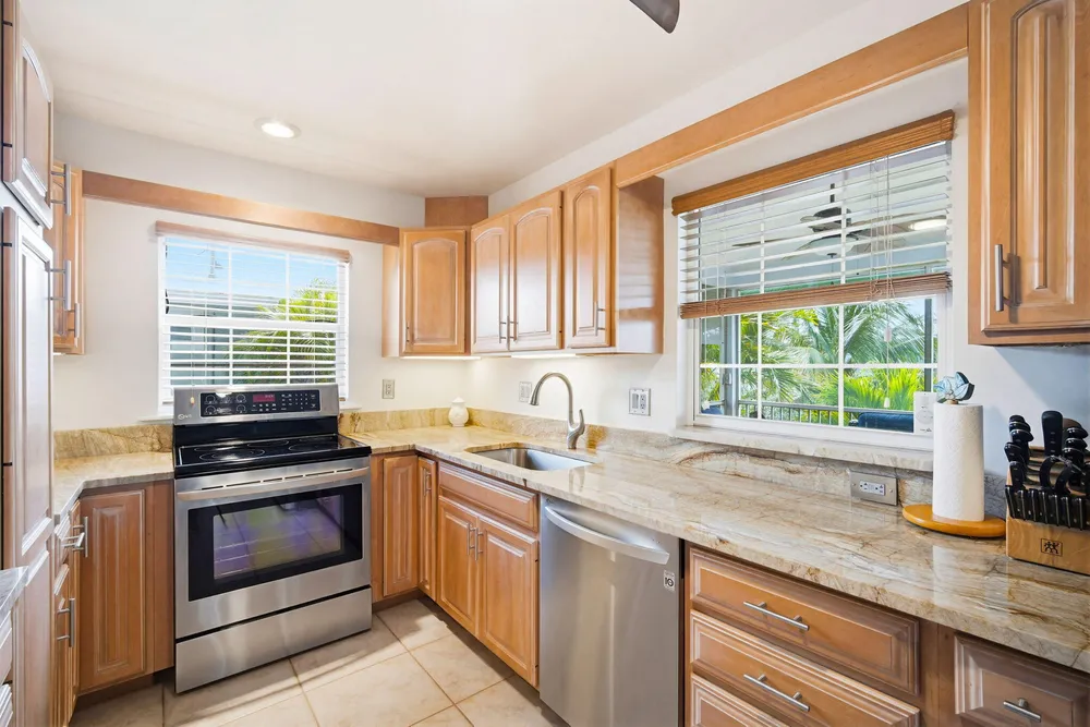 28560 Doubloon Rd, Little Torch Key, FL 33042