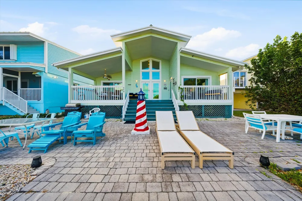 340 E Ocean Dr, Key Colony Beach, FL 33051