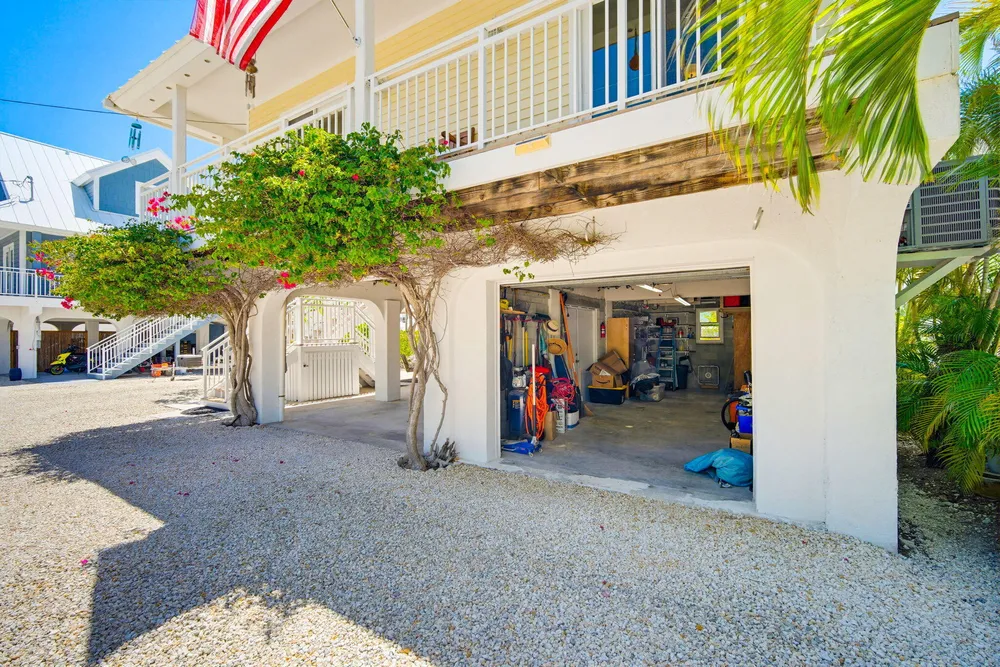 612 Blackbeard Rd, Little Torch Key, FL 33042