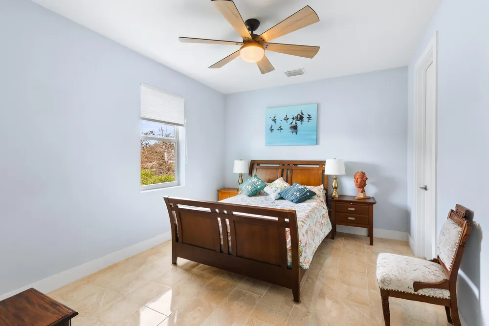 1300 Avenue H, Marathon, FL 33050