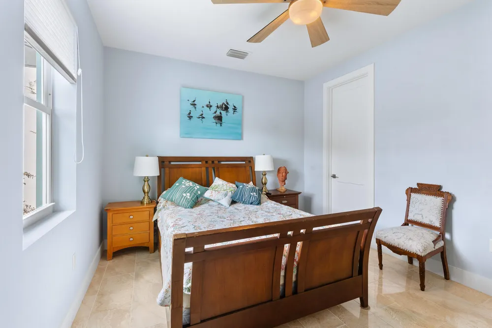 1300 Avenue H, Marathon, FL 33050
