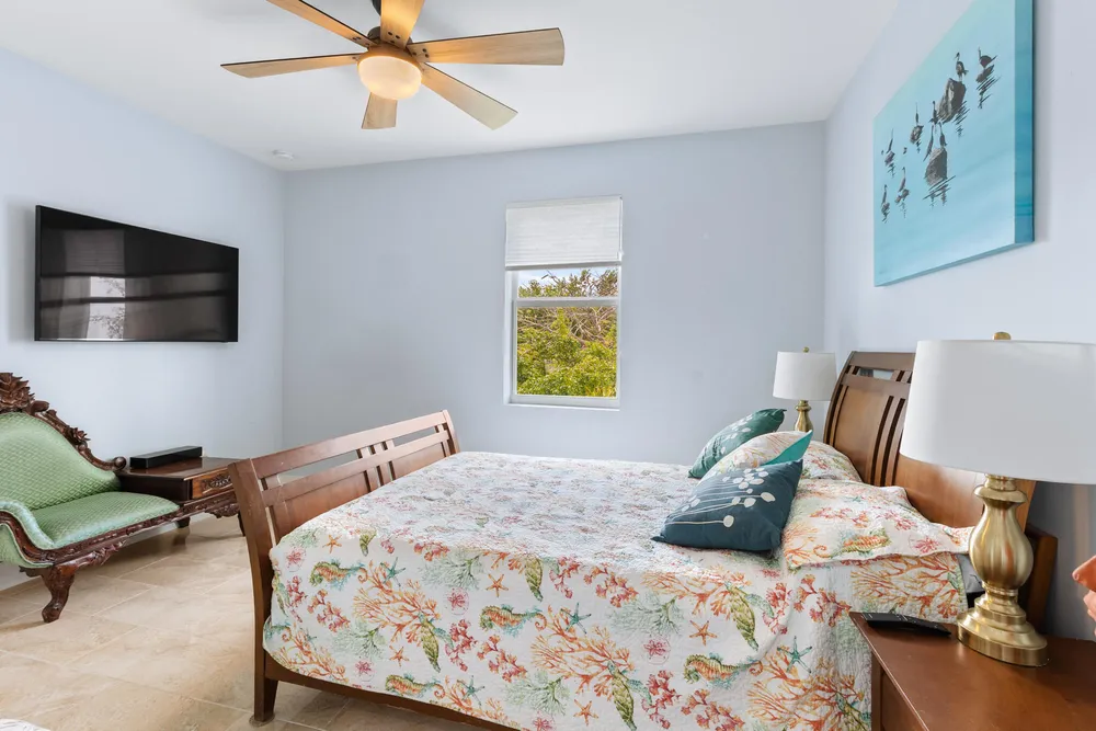 1300 Avenue H, Marathon, FL 33050