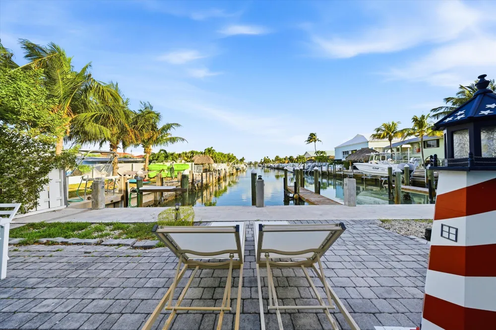 340 E Ocean Dr, Key Colony Beach, FL 33051