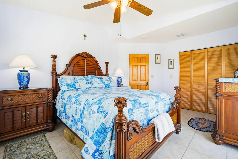 28560 Doubloon Rd, Little Torch Key, FL 33042
