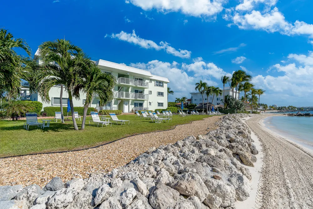 1101 W Ocean Dr, Key Colony Beach, FL 33051