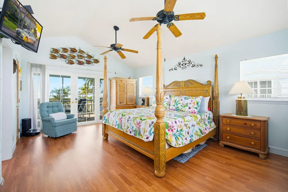 28560 Doubloon Rd, Little Torch Key, FL 33042