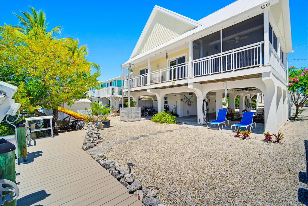 612 Blackbeard Rd, Little Torch Key, FL 33042