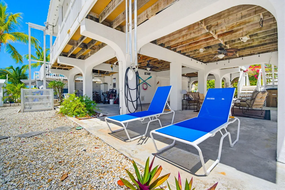 612 Blackbeard Rd, Little Torch Key, FL 33042