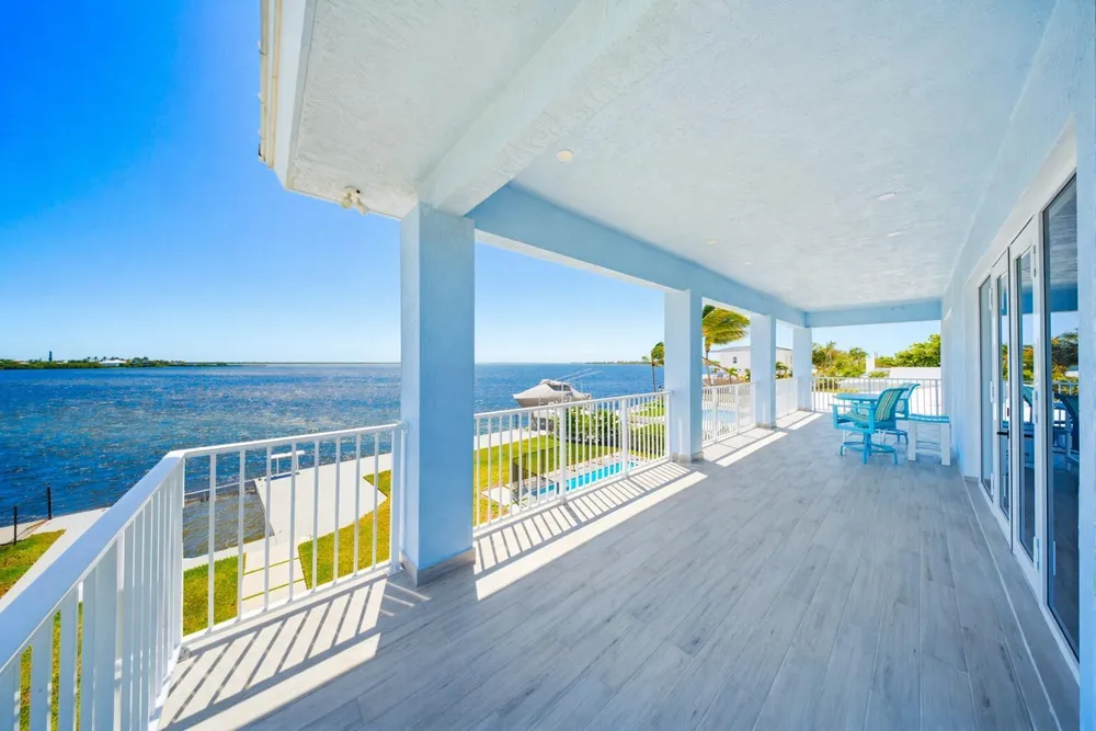 1631 Sunrise Dr, Big Pine, FL 33043