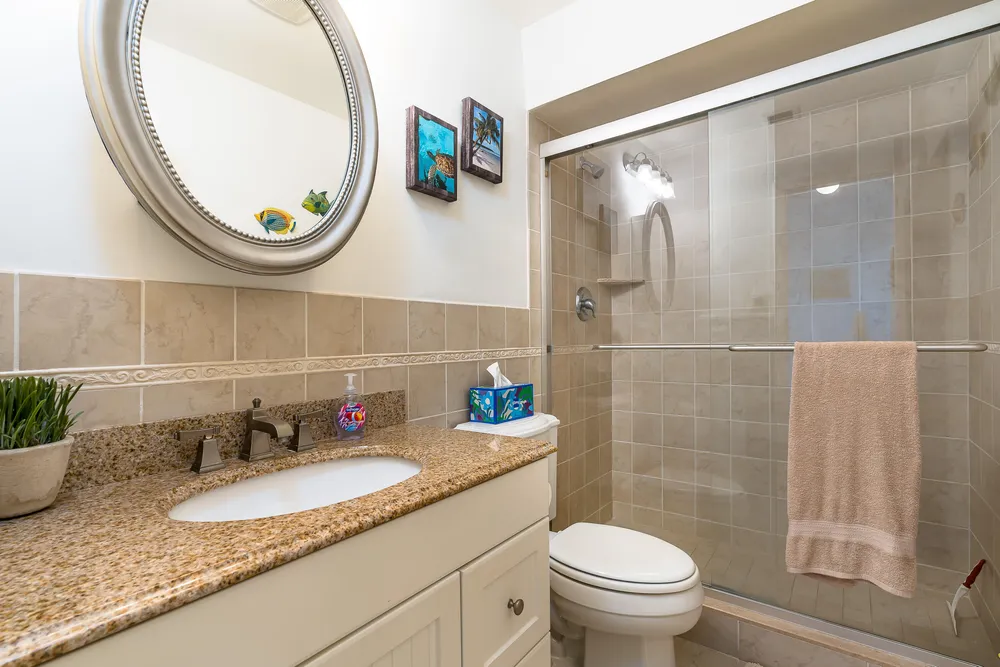 1101 W Ocean Dr, Key Colony Beach, FL 33051