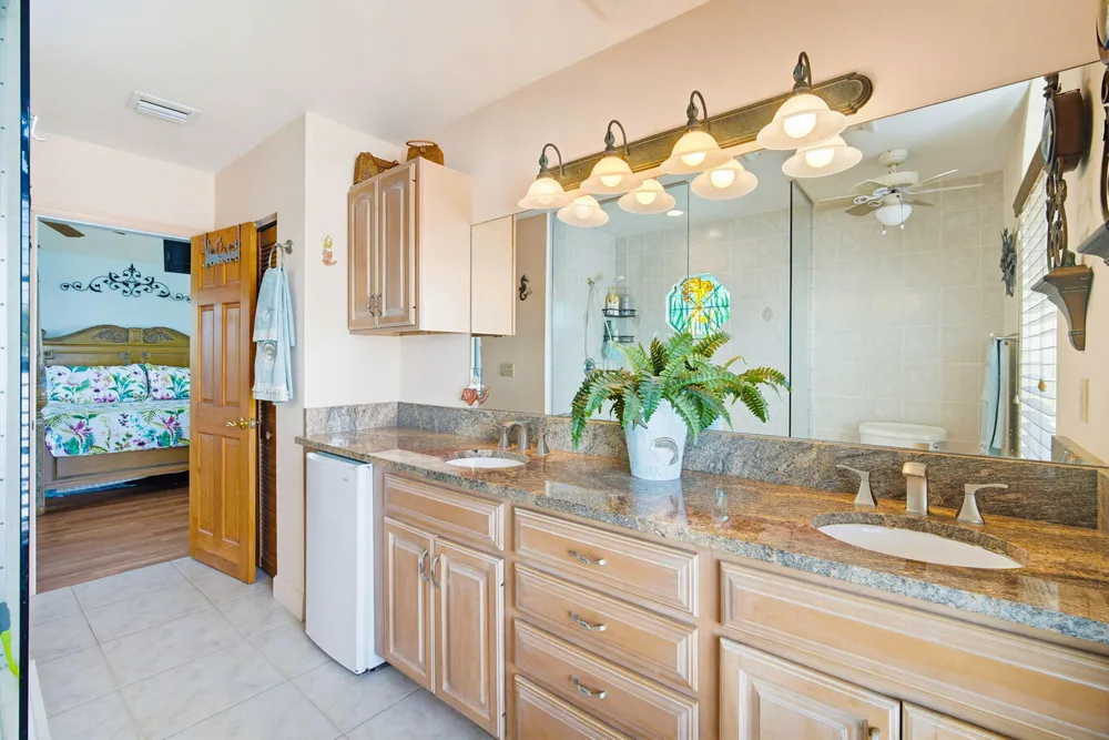 28560 Doubloon Rd, Little Torch Key, FL 33042