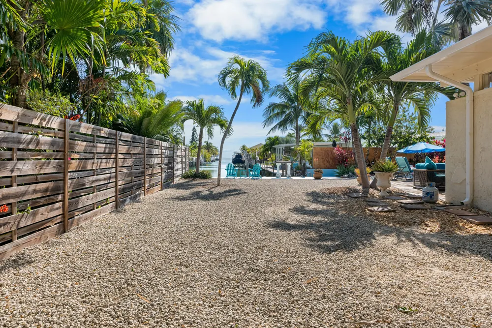 280 100th Street Ocean, Marathon, FL 33050