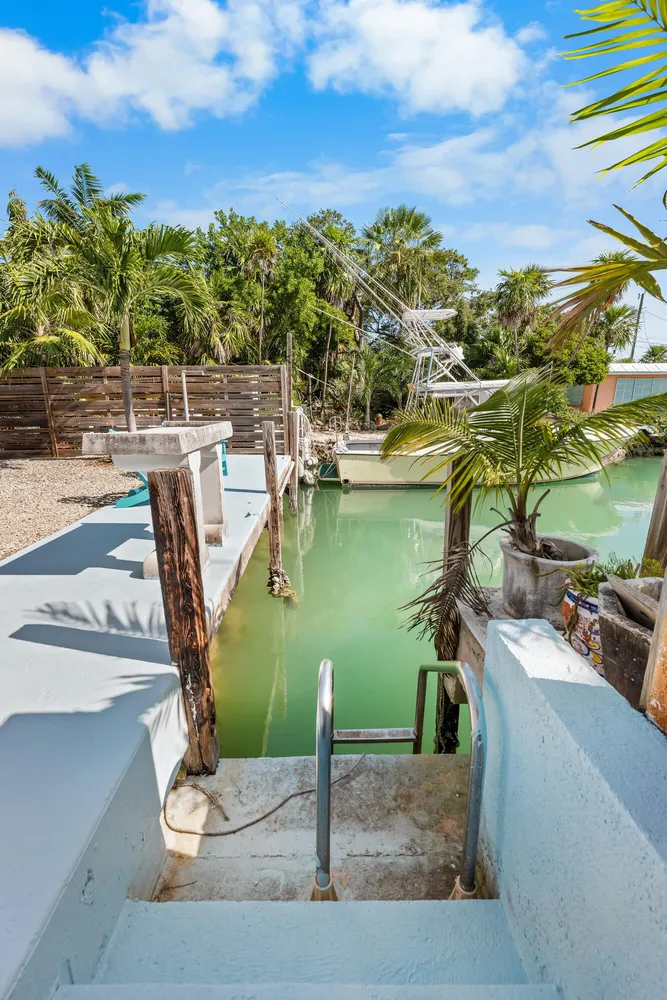 280 100th Street Ocean, Marathon, FL 33050