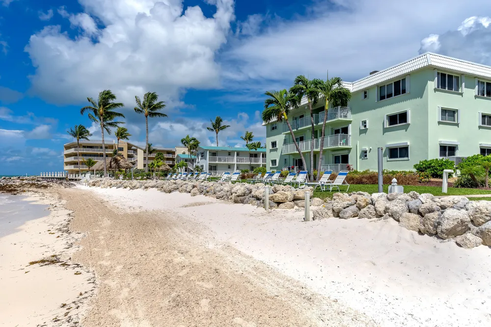 1101 W Ocean Dr, Key Colony Beach, FL 33051