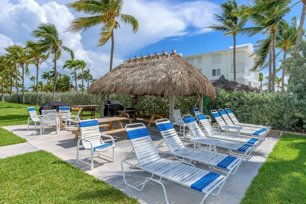 1101 W Ocean Dr, Key Colony Beach, FL 33051