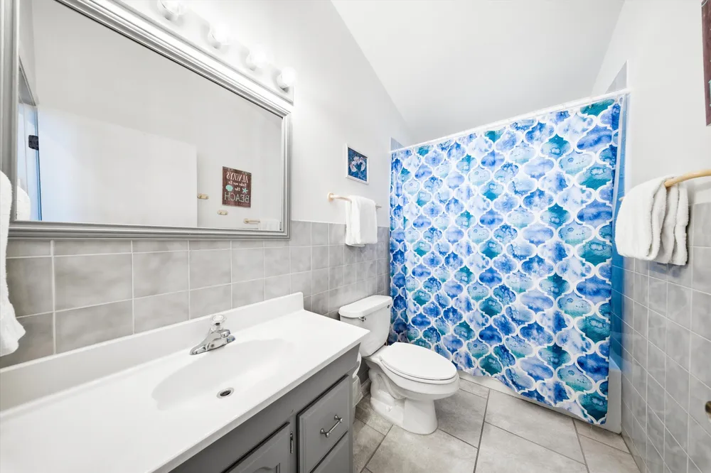 340 E Ocean Dr, Key Colony Beach, FL 33051