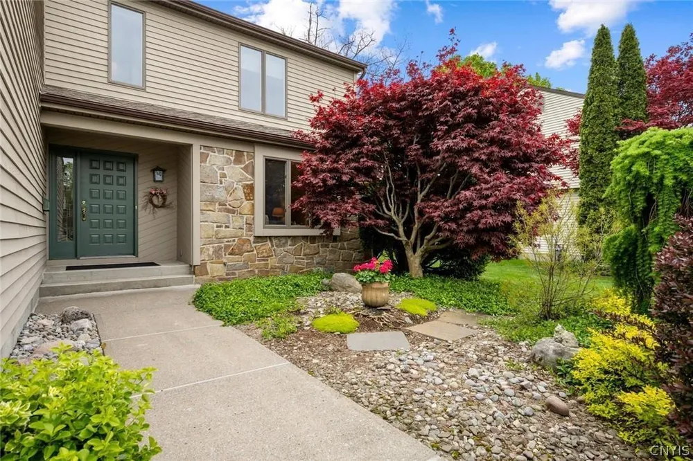 1810 N George St, Rome, NY 13440