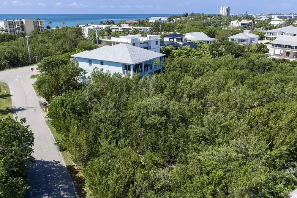 1300 Avenue H, Marathon, FL 33050