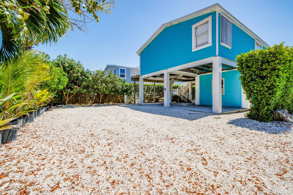 31011 Avenue C, Big Pine, FL 33043
