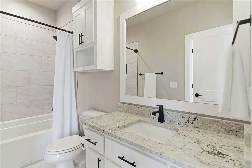 8605 W Migration Way, Bentonville, AR 72713