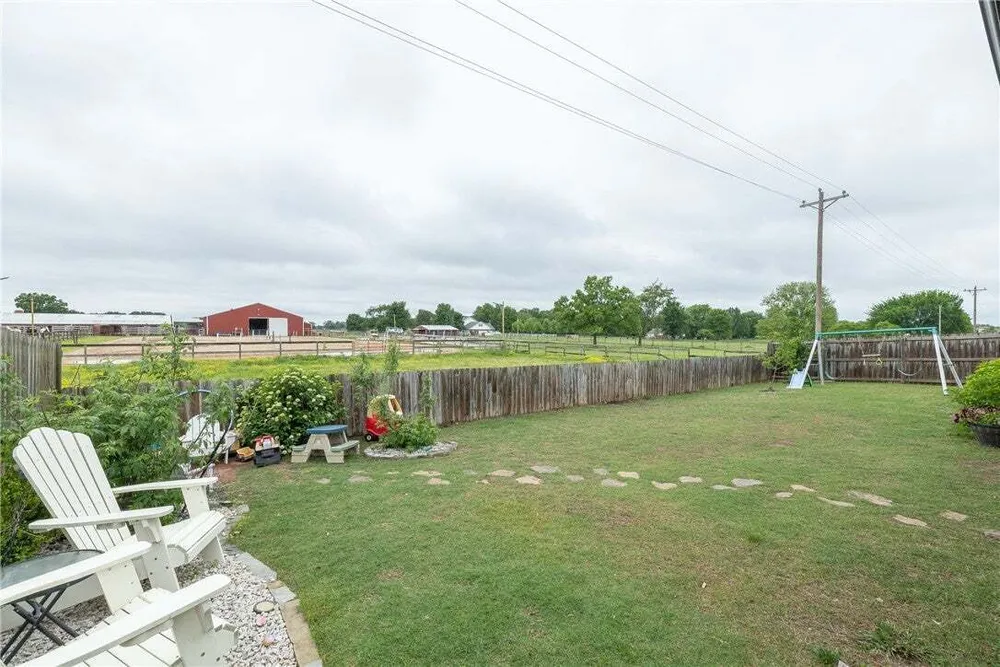 1151 Hope St, Centerton, AR 72719