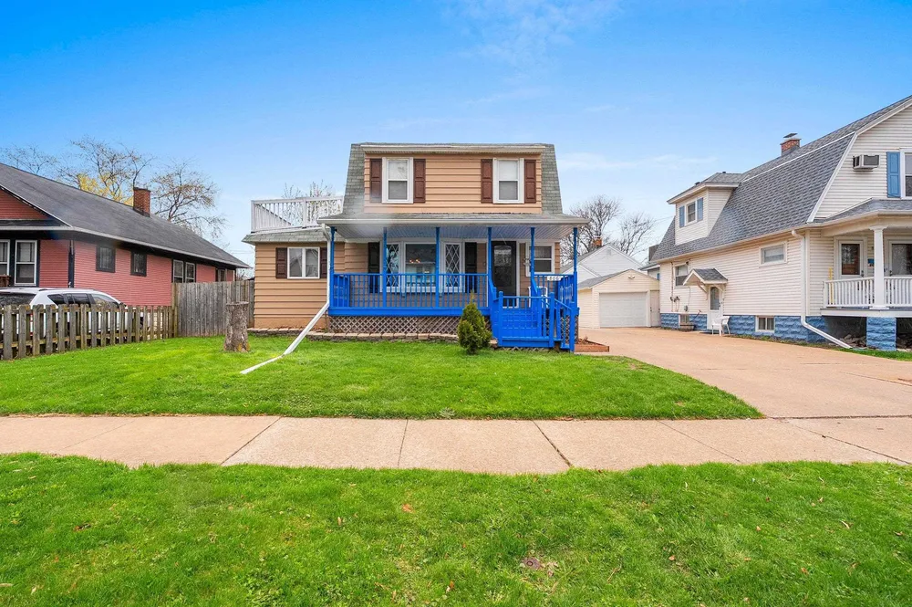 806 11th Ave, Green Bay, WI 54304