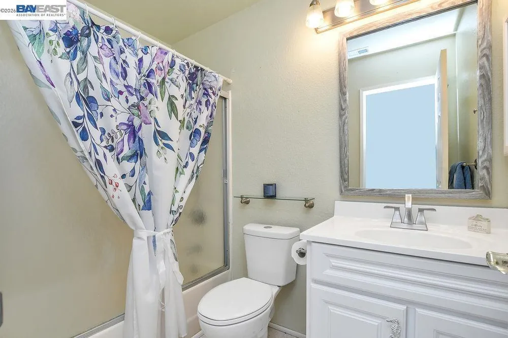 1972 Carnation Circle, Livermore, CA 94551