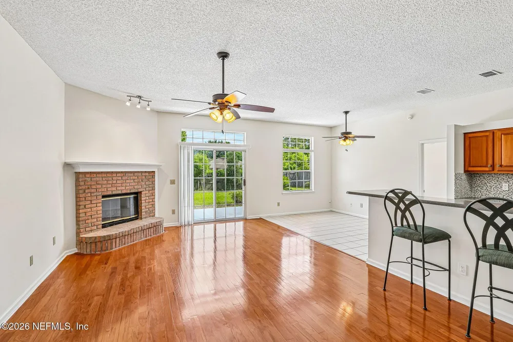 3291 Chimney Dr, Middleburg, FL 32068