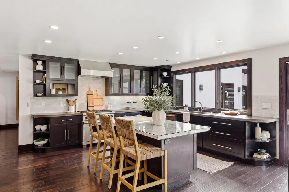 59 Terry Circle, Novato, CA 94947