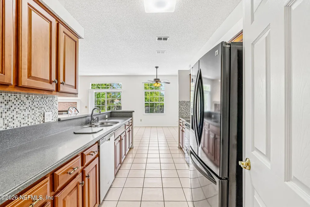 3291 Chimney Dr, Middleburg, FL 32068
