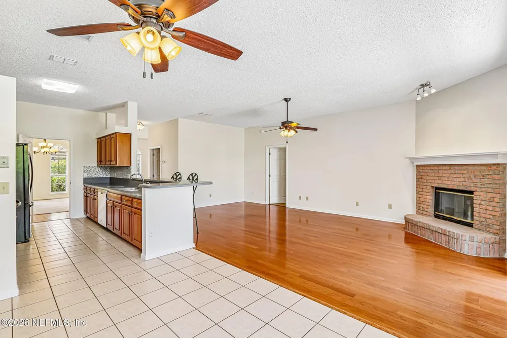 3291 Chimney Dr, Middleburg, FL 32068