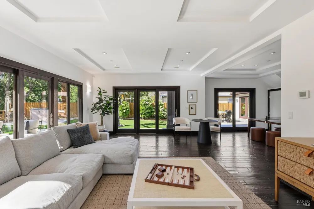 59 Terry Circle, Novato, CA 94947