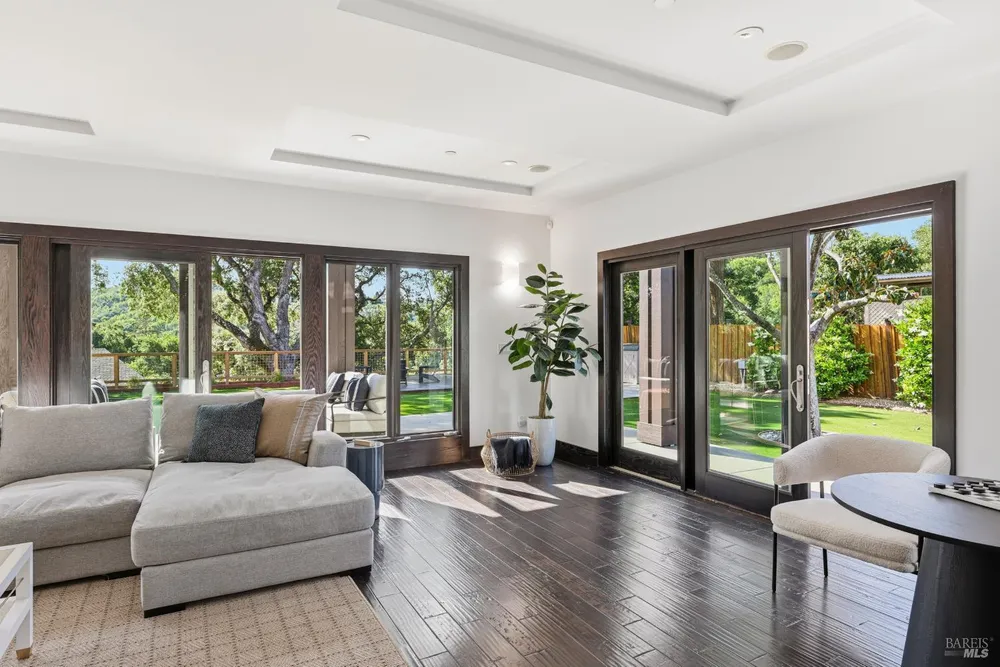59 Terry Circle, Novato, CA 94947