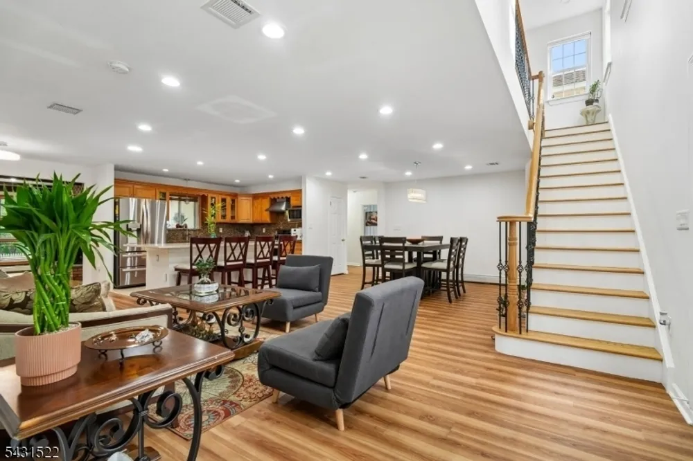 22 Spier Dr, Livingston, NJ 07039